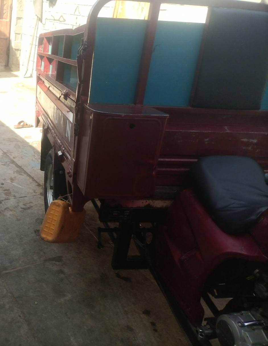 السلام عليكم ستوته البيع موديل 16 اوراق موجوده مكفوله عامه ستوته خير من الله العنوان  العماري السعر 900بيه مجال الطيبين رقم الهاتف ***********
