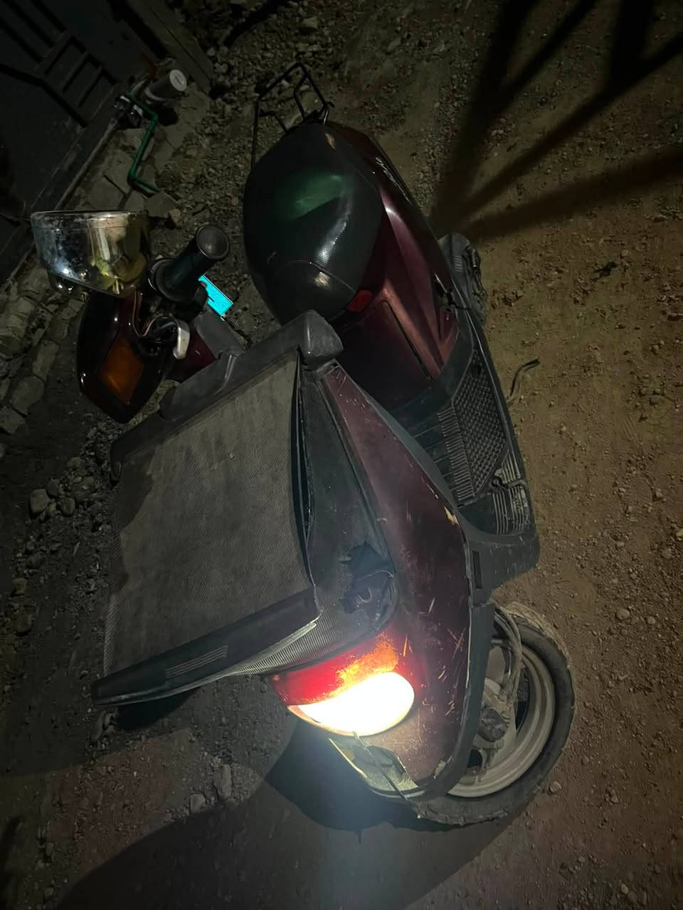 ماطور بزون ابو السله شرط
ما مفتوح
وايرمنيه كلها شغاله
الماطور شرط
بيع مستعجل
السعر 150 وبي مجال حك جيتك
***********
