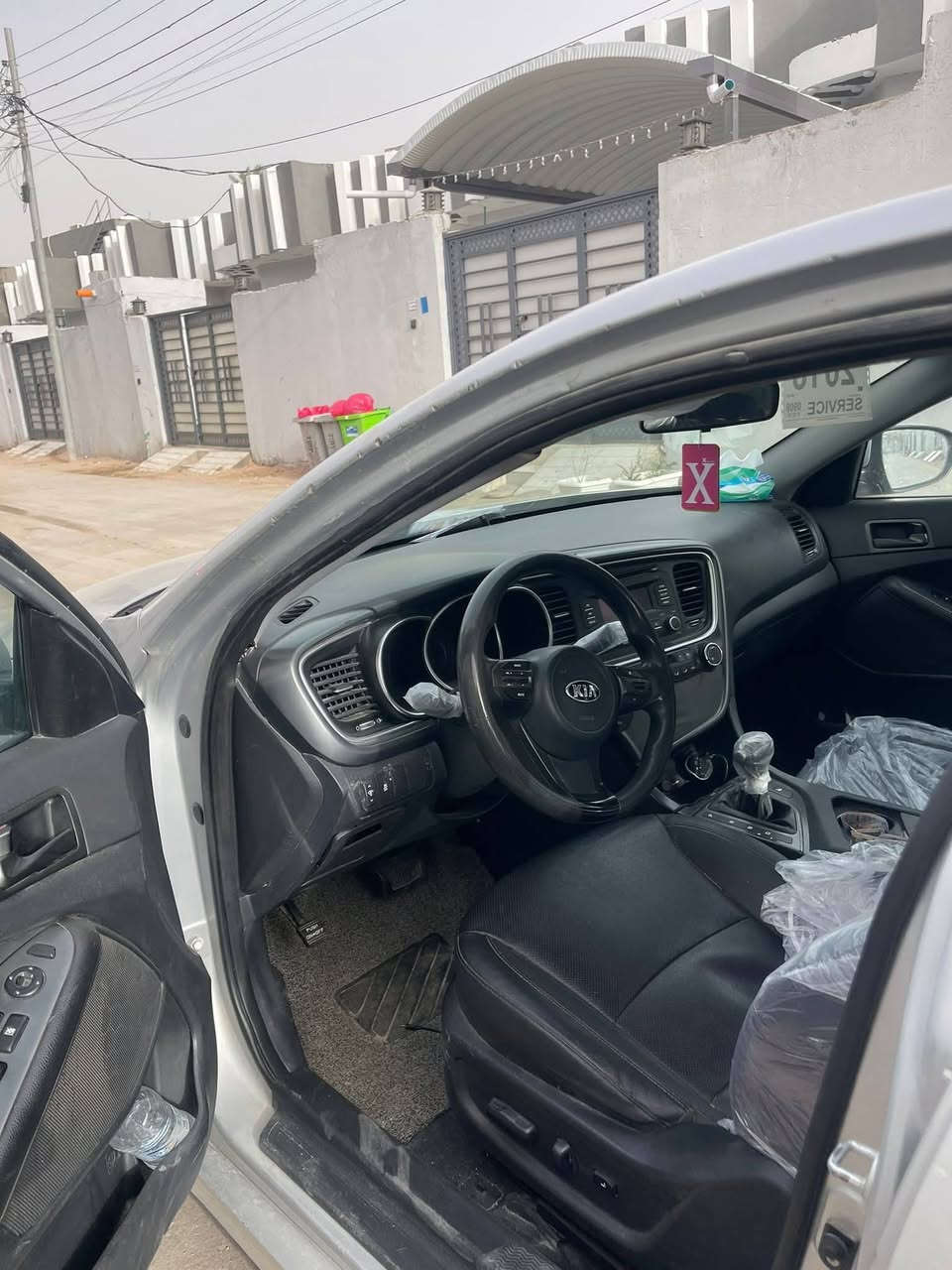 اسلام عليكم K52016 السيار(ادوات ادوات ) كص جنطه السياره تايرات حداده تبريد السياره كامله مكمله ربع ما اذب وكير ومحرك كفاله وشخط ما بيه السياره  السياره غاز خط واحد ابلاد المكان البصره السعر 52وبيه مجال(***********)
