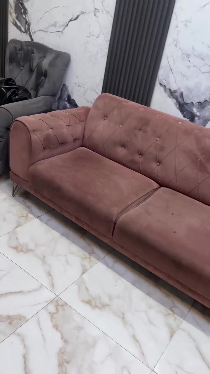 250 اللف مستعجل 
تركي كلش نضيف 
***********
