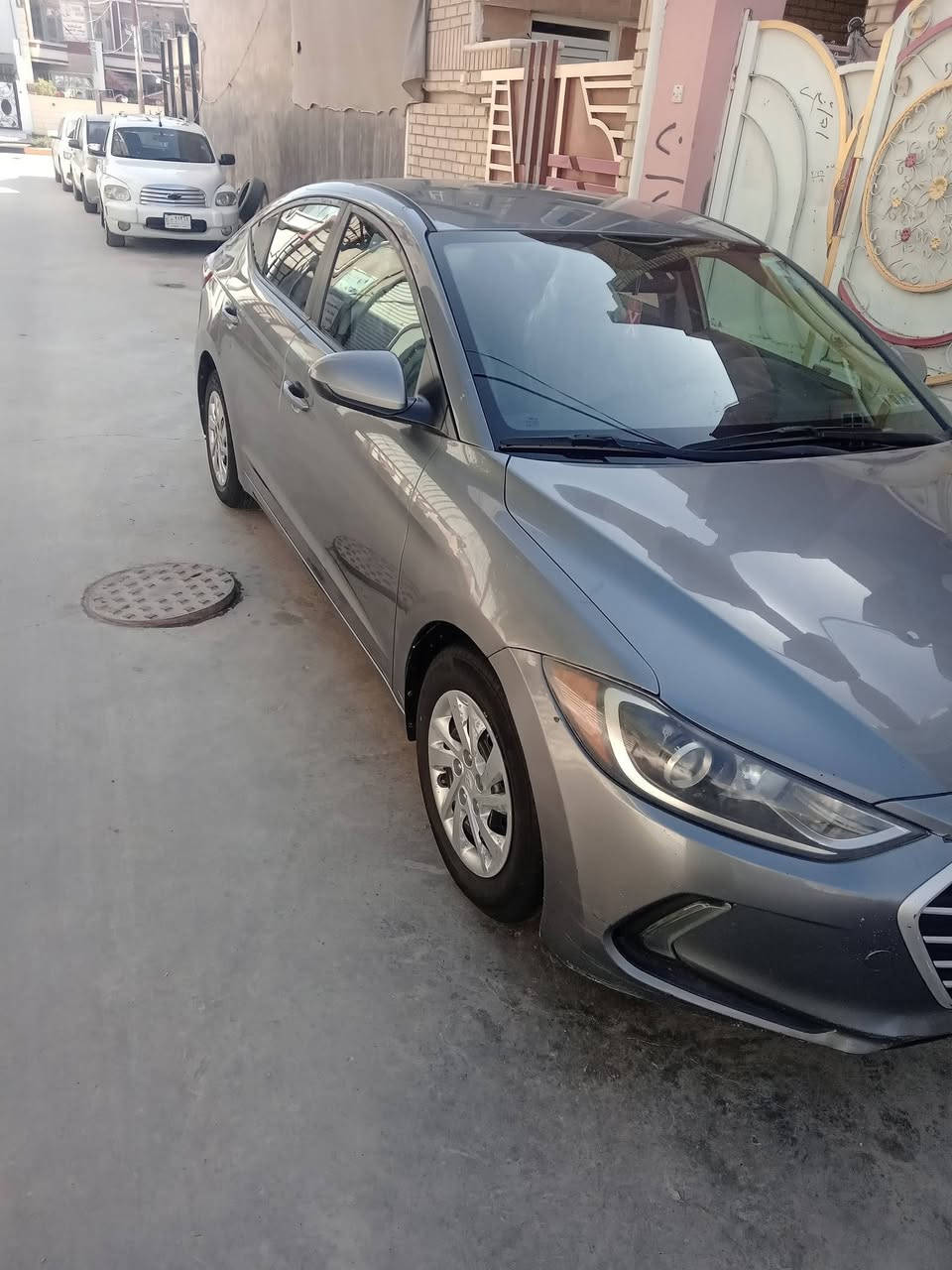 السلام عليكم
النترا ٢٠١٨ وارد امريكي الضرر قطعتين بدون دواخل وبدون ايرباك ،  محرك ٢٠٠٠ دوش 
السعر : ١١٧ ورقة 
العنوان: بعقوبة الجديدة 
رقم الهاتف : ***********
