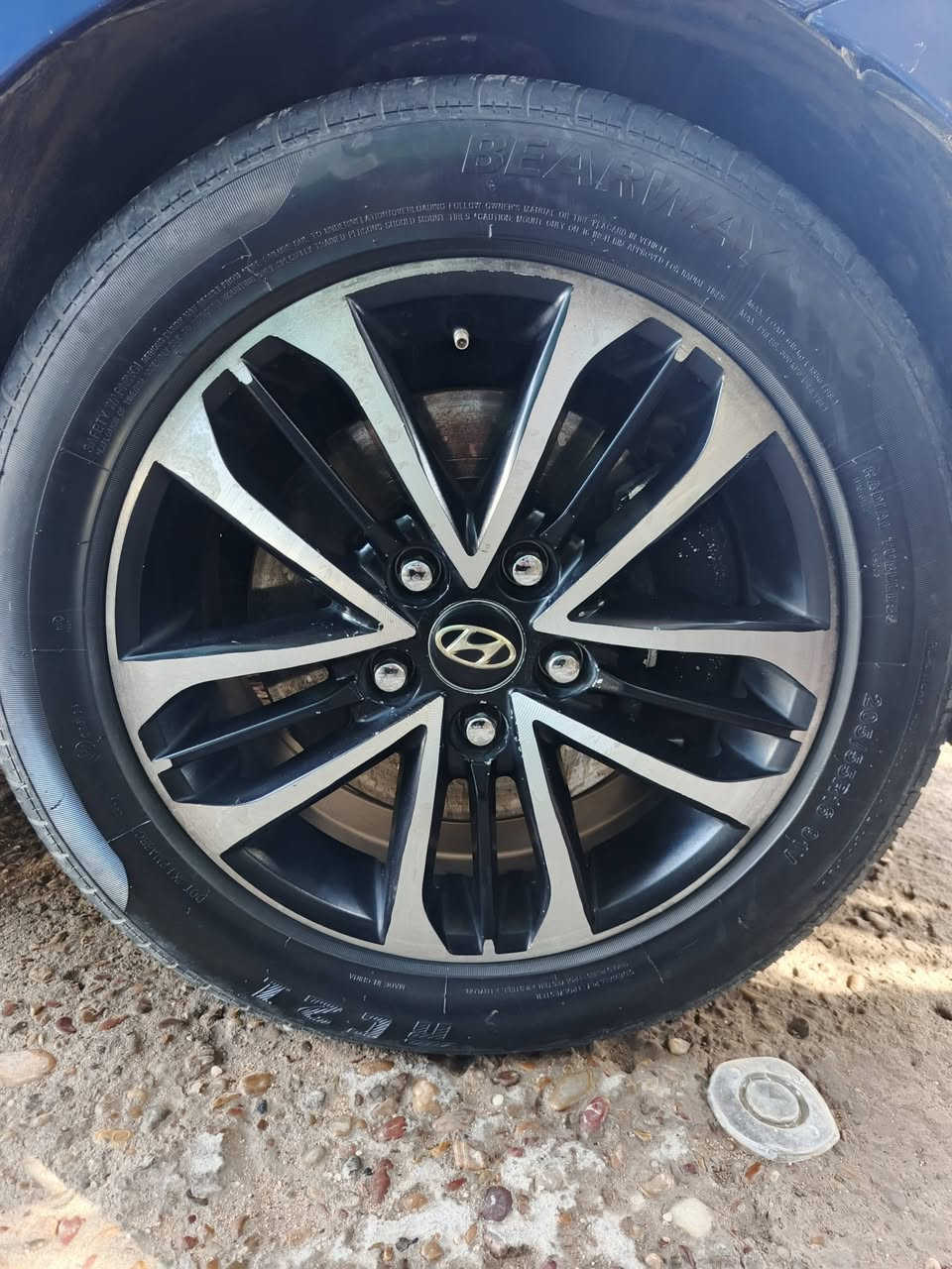 السلام عليكم ويلات, 2020وتايرات بيع ومروس بويل عادي فغط نجف ***********
