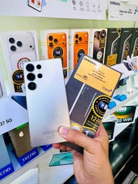 توفر حديثا مستخدم S25 Ultra ذاكرة 256 كامل ملحقات ابو الضمان عدد 2 بسع...