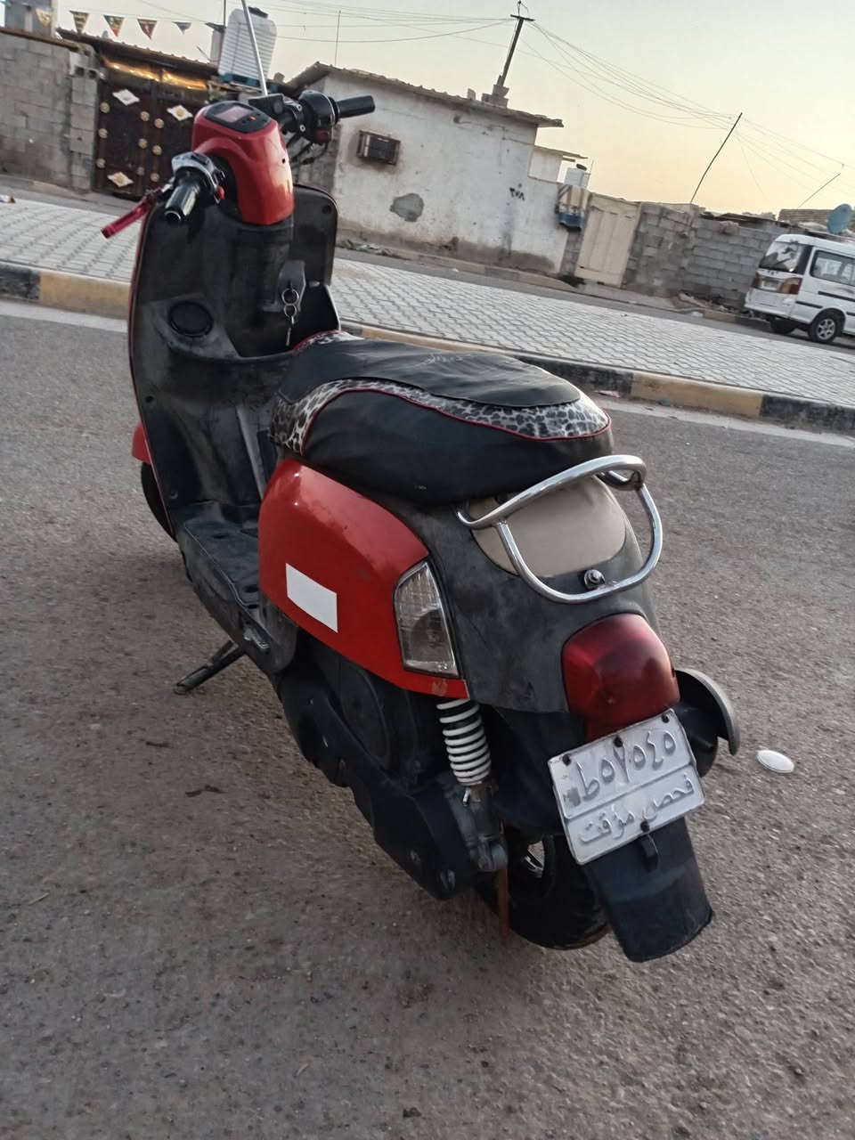 للبيع فقط بوليس نوزل بلاديه كلها ختم ويه المكينه مال جناي ما مامتعوبه الله شاهد نضيفه كلش وبيها وياله مشيف اصليات ويدات بريك رياضي  سعر 550 وبيه مجال قليل مكاني بغداد الحسينيه مال الراشديه شراي اتصل رقمي***********
