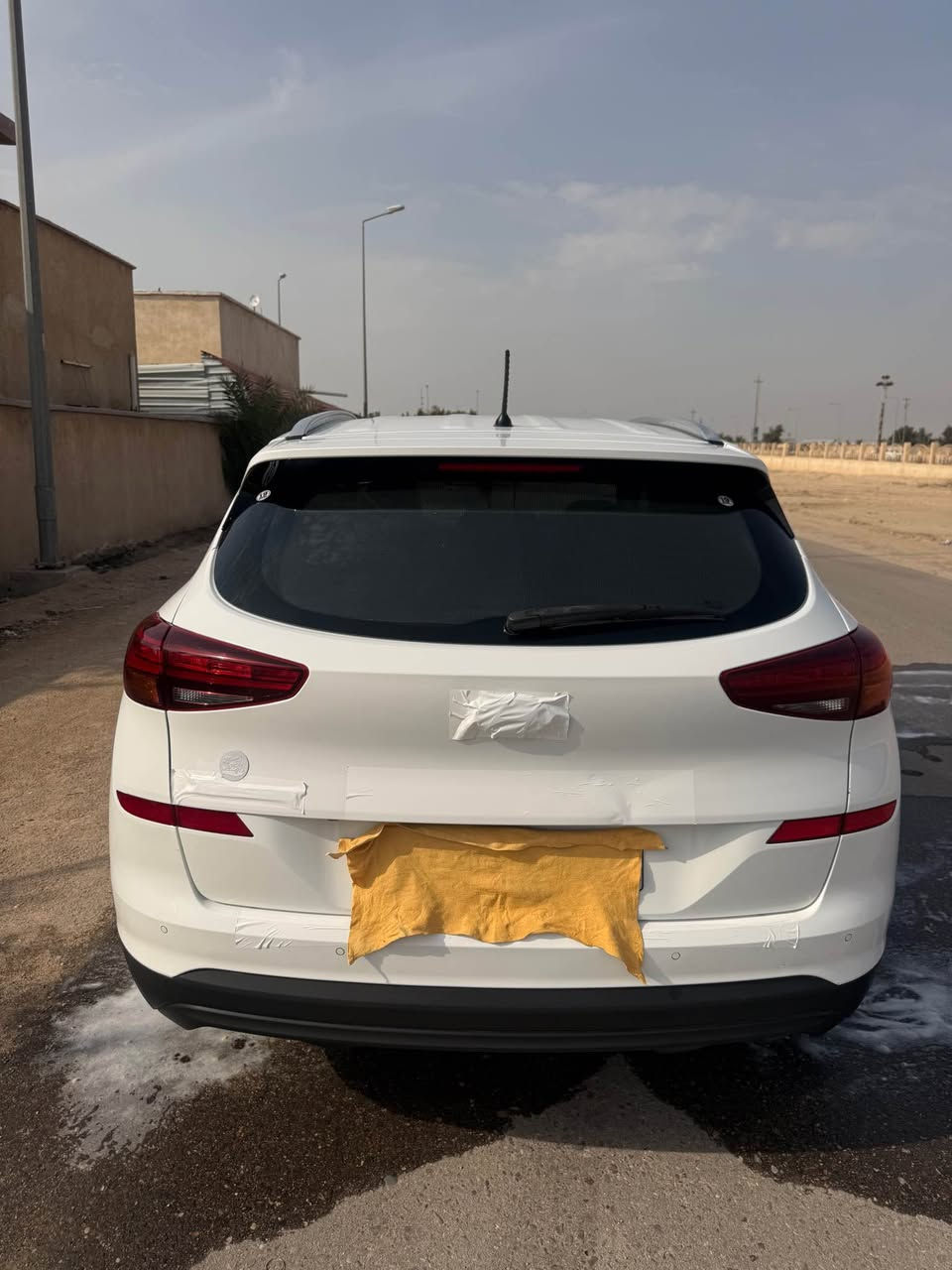 توسان 2019 خليجي كفاله عامه من كلشي رقم أربيل الجديد سنويه جديده ل31 ماشيه 90 الف جديده فول مواصفات عدا الفتحه  جاهزه من كلشي تخم تاير توني شاده سياره ماتصرف عليه دينار مكاني البصره السعر 188 الشراي يتصل *********** Singapore
