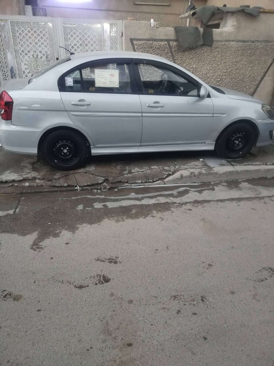 اكسنت فرينا شركة العامه 2010 مكينه ١٦٠٠ رقم ديالى دولي سنويا لل 2027 جام كهرباء مري كهرباء بيها مكانات صبغ اثر جراد بدون ضربة موضح بالسونار.مكان السيار المشتل حي المعلمين للستفسار تواصل عل رقم الهاتف *********** .
