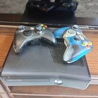 إكس بوكس سلم • يدتين • موصل