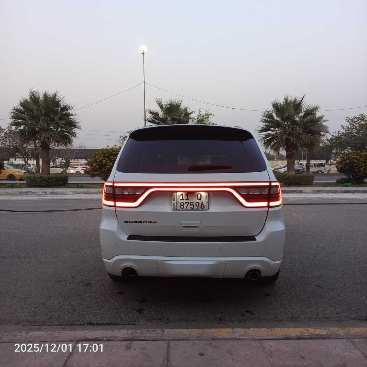 السلام عليكم للبيع فقط
دوج دورنكو SXT بلاك توب موديل 2022  رقم بغداد بسمي المواصفات 
7 راكب مكينه 3600 تو ويل فول رادار  توقف ذاتي  ويل 20وبعد هوايه مواصفات ماشيه 40الف ميل الحادث كما موضح بل صور بيها تبديل بابتين وبيها طخه بل قماره من وره نصبغ ربع قماره ايرباك برده فقط رقم شاصي بل منشور بجم كبس بلادي السعر 225$
مكاني كربلاء حي المعلمين
الاتصال 

***********
