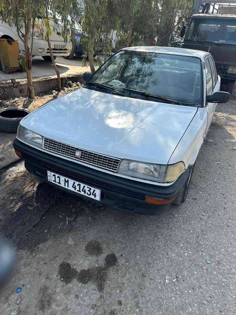 السلام عليكم
كورلا ٩٢ رقم بغداد
كير أوتوماتيك 
محرك نظيف جداً
تخم تاير جديد
تبريد شغال
صبغ فقط بالبنيد
السياره في حي الجامعه بغداد
السعر ٤٥ ورقه
***********
