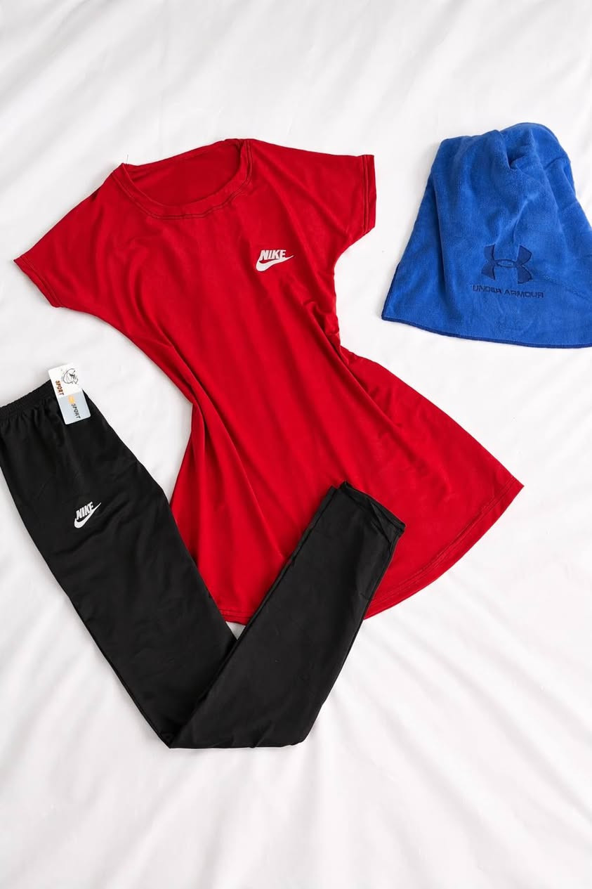 توفرت وجبه تيشرتات جم فيزون فري سايز 
طويل يغطي الورك
السعر ٨


**إذا كنت صاحب هذا الإعلان وتريد حذفه لأي سبب، رجاءا أرسل رسالة إلى الدعم الفني**