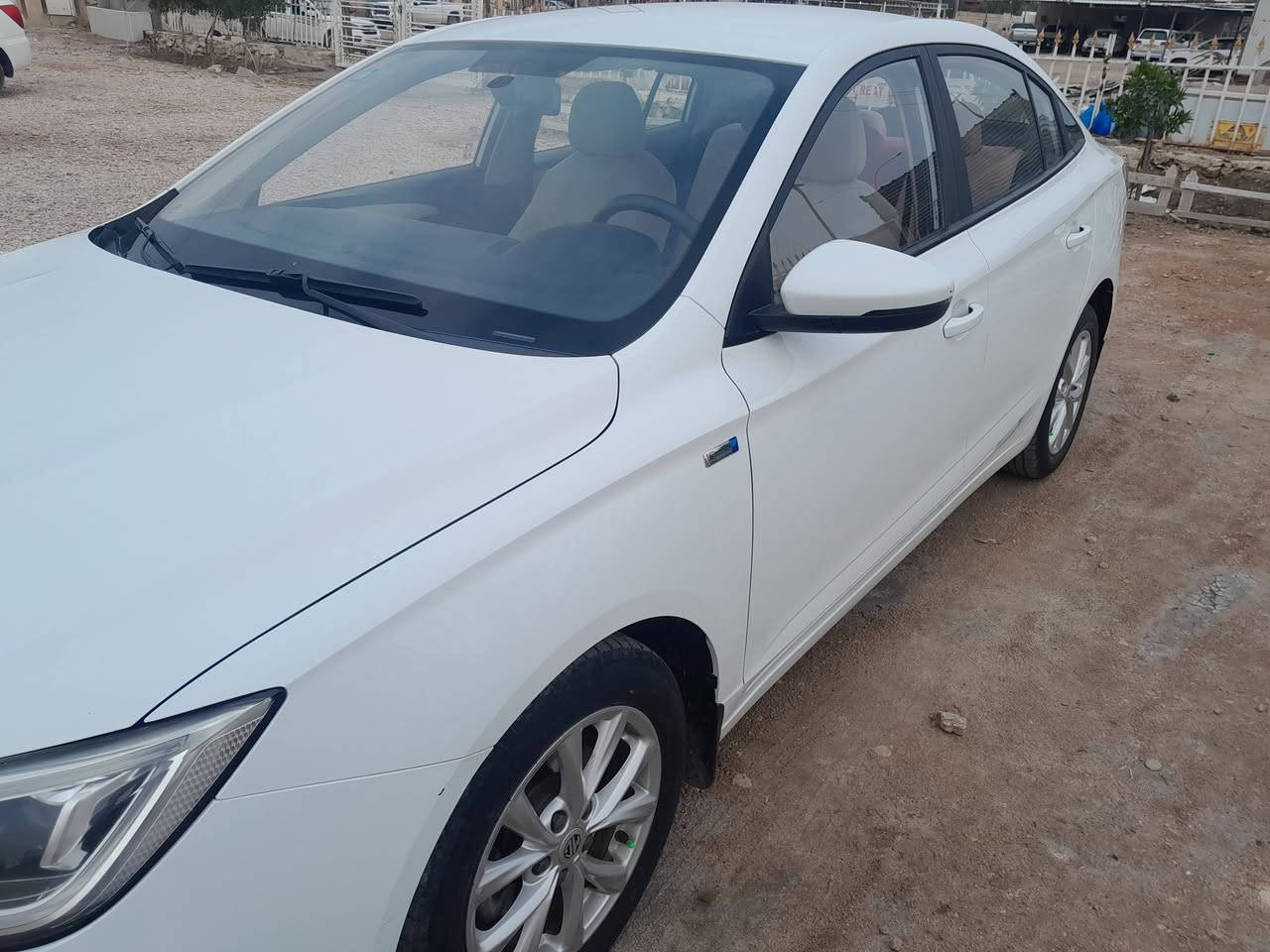 سيارة MG للبيع 
موديل ٢٢ معوقين وكالة عامة مكفولة كفالة عامه ماعدة اشبر بالجاملغ الأيمن الأمامي السعر ٩٢ وبيها مجال 
للستفسار على الرقم الهاتف ***********
