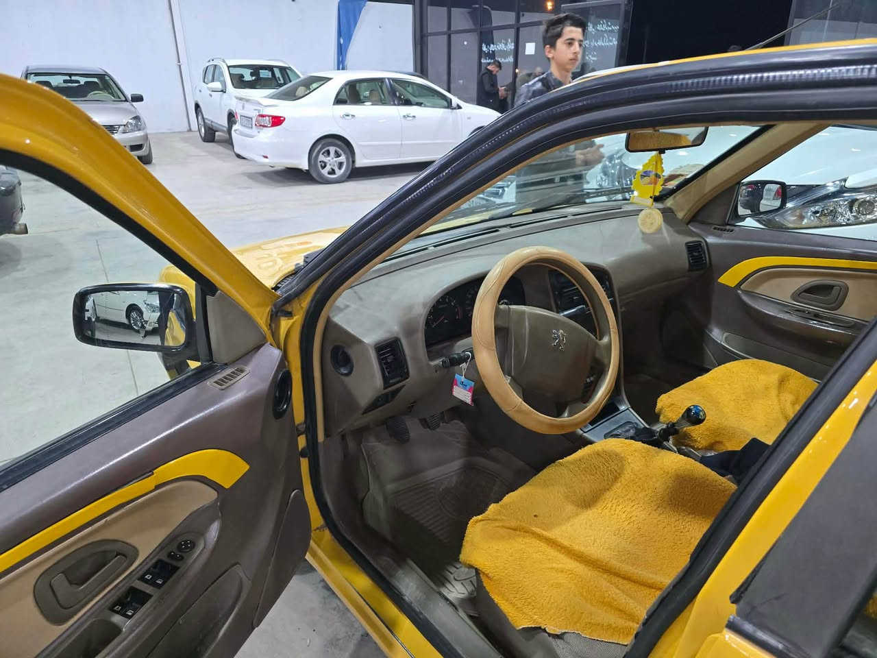 سەرەتا بە ناوی خوای گەورە و میهرەبان

فرۆشتنی خێرا

بیجۆ ٤٠٥ گراین شفت
مۆدیل ٢٠١٦
بیلاد تەکسی
سەنەوی بەخای لەگەلەو ئیستینساخی لەگەلایە و بەشەرتی ماڵی مەدەنی و پارەی کەسی تیانوبیت و استۆپاکی و هەموو شتیک
گیر و مەکینە کارەبایی و تەبرید و تەقە و رەقە و تندوتۆلی بەشەرتی فەحس
ماڵەکە جایزە و ماڵی فەقیرە
ماڵی دۆستە و دیناریک مەسروفی نیە
شوین// هەڵەبجەی شەهید
سعری// ٣٢ گڵا و مجالیکی برایانەی تیدایە

ئاسیا ***********
کۆرەک ***********
واتساب و تیلگرام و ڤایبەری لەسەرە.! حلبجة, السليمانية
