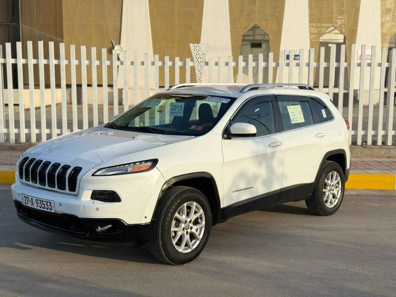 سلام عليكم جيب بزون 2015 حره تحويل  وارد امريكي جاملغ وبنيد مواصفات فول 1/1ماعده فتحه بصمه 6سلندر جلد كشن كهربائى تبريد قطعتين جنطه شفط اشاير بل مري  فول الخير جاهزه الخير مكينه كير تبريد حداده مكان سياره الناصريه السعر 117 وبيها مجال ***********
