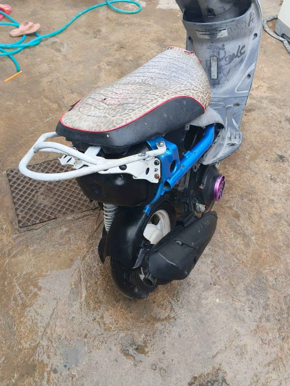 سلام عليكم دراجه ماكس للبيع سعر 275 مكان مشتل مكينه مكفوله رقم *********** واتساب فقط
