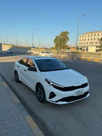 كي3 موديل 2022 رقم اربيل السياره مكفولة لا صبغ ولا بارد ولا تبديل كفال...