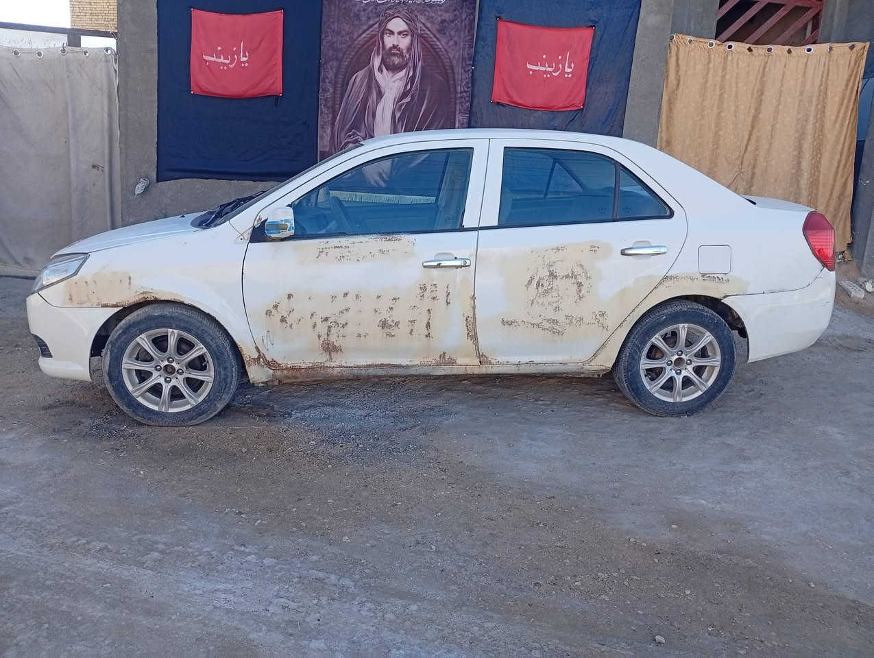 سيارة للبيع/كربلاء/جيلي MK
موديل2013/ 
محرك محور نضيف كورله🔥.
اربع سلندر. .
(خصوصي كربلاء).
السعر 35 ورقة . 

***********/بي واتساب وخط.
