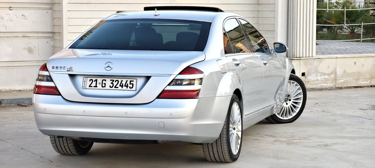 تحفه للبيع S550 
محرك V8
موديل 2005 
رقم شمالي بسمي 
قطعه وحده صبغ 3 قطع كلير فقط باليبان السونار مرفق مع الصور اخر صوره 
جديدة جدا ماشيه 147 الف 
جاهزه بدون نقص برغي 
باب طويل فول مواصفات  
5 بردات كهرباء 
كشنات كهرباء 4 خزن ميموري
12 ايرباك 
ابواب +جنطه شفط+مري شفط تحكم كهرباء 
لايت داينمك وي الستيرن +زراك لايت 
ستيرن كهرباء 
سستم صوت هارمن كاردن
السعر 185 ورقه 
عنواني واسط الكوت 
للاستفسار الاتصال على الرقم 
***********
***********
