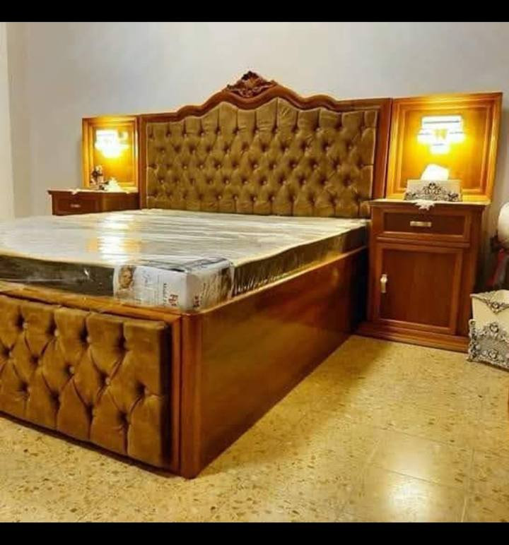 السلام عليكم أشد جميع الغرف النوم عراقي تركي جميع انواع الغرف النوم  مكاني نجف هاذه رقمي بي واتساب ***********يراسلني واني خادم
