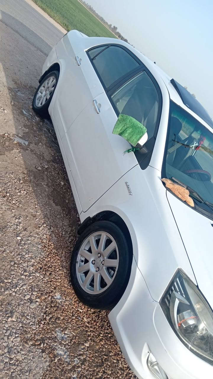 السلام عليكم جيلي موبل مديل 13سايره مكفوله من ضربه وبيه صبغ خياسات بس كير مكينه كفاله تبريد وي السويج سياره جاهزه...... فقط مراوس بيوايد اف اثريه مكاني نجف ابو صخير ***********
