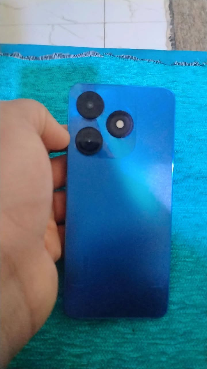 تلفون للبيع مستعجل الجهاز حلو مابي شي بس طاح مني بي طر قليل الجهاز تكنو سعره رخيص ب ٦٠ مكاني يم جسر خالد الجزيره


**إذا كنت صاحب هذا الإعلان وتريد حذفه لأي سبب، رجاءا أرسل رسالة إلى الدعم الفني**