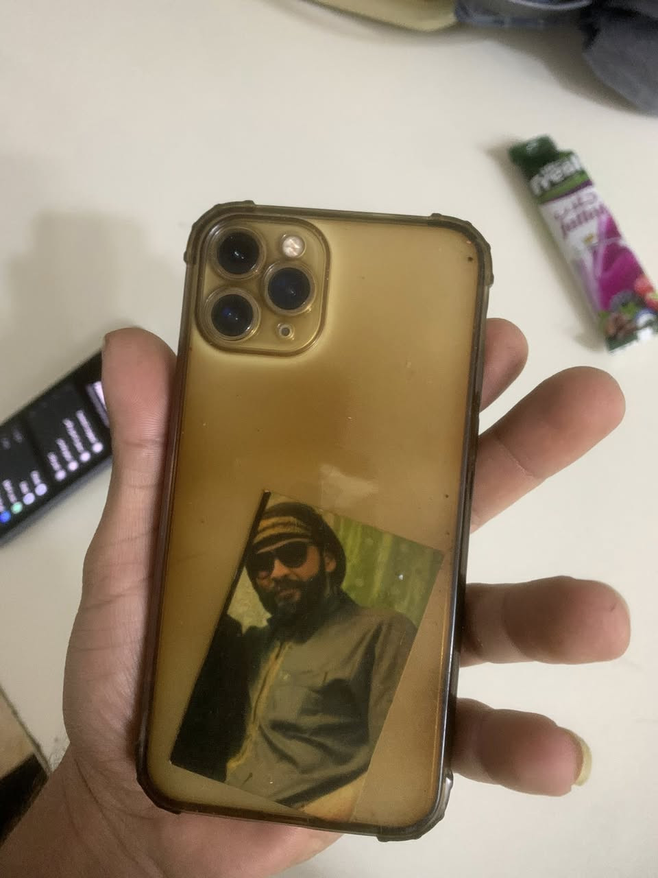 السلام عليكم جهاز ايفون 11 برو فقط 

ذاكره 64 

بطاريه 100

مبدل بطاريه وشاشه 

بصمه كله شغال

السعر 170 وبي مجال 

***********

بلديات شارع  المصرف
