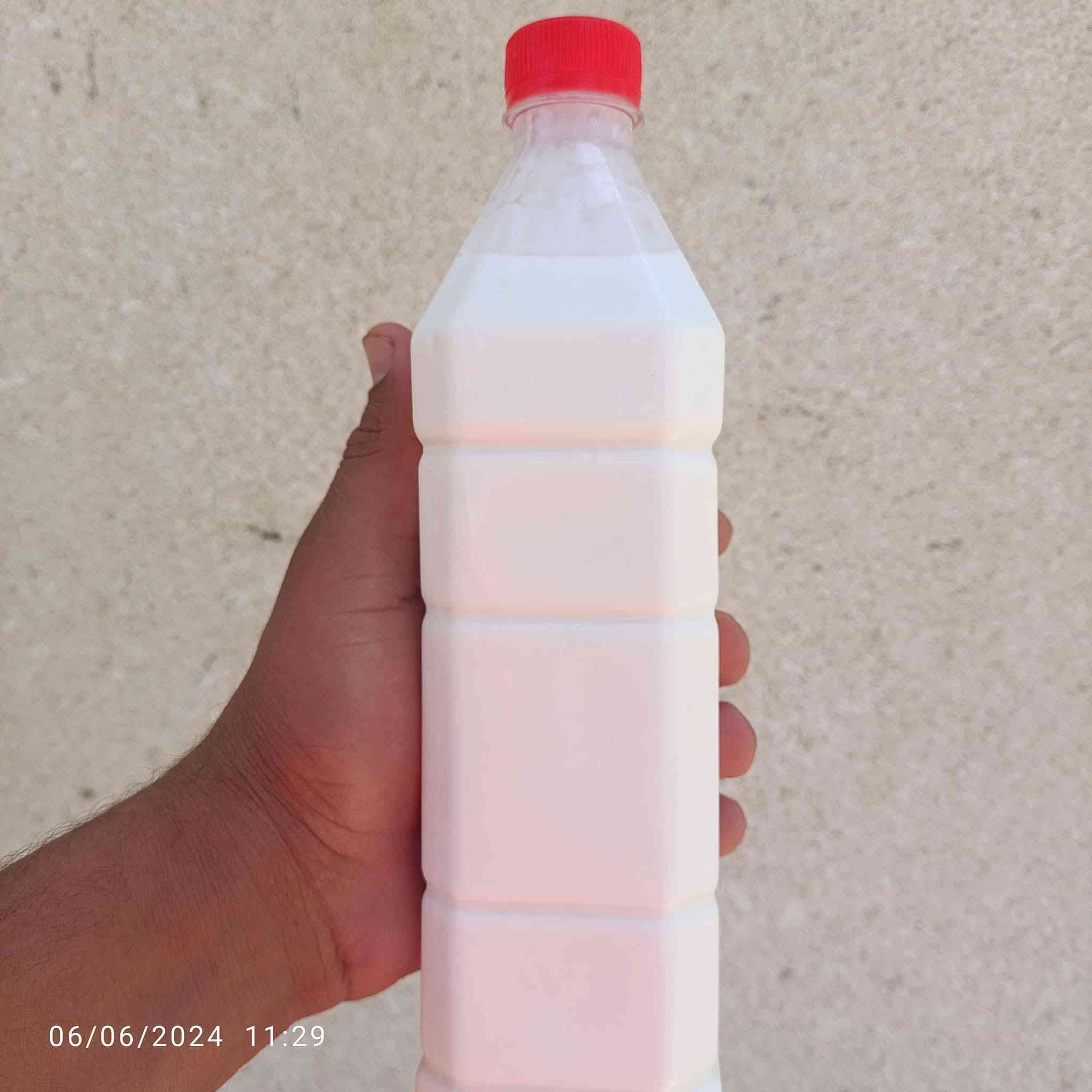 على بركة الله متوفر حليب جاموس أصلي وبراسة أمانة الله ورسوله
توجد خدمة توصيل داخل الصويرة مجانيه 
سعر البطل 5 الاف 
2 بطل ب 8 الاف 
4 بطاله ب 15
متوفر روبة ابقار 
متوفر روبة جاموس 
متوفر تمر بريم مجبوس  سعر الكيلو الفين الكيس 5 كيلو 
متوفر تمر برحي و بريم بالحبة حلو والسمسم حافظات الحافظة نص كيلو ب 1500 
يوصلك حليب اصلي وبراسة إذا مو اصلي لا تستلم الطلب 
للحجز مراسلتنا أو ***********
