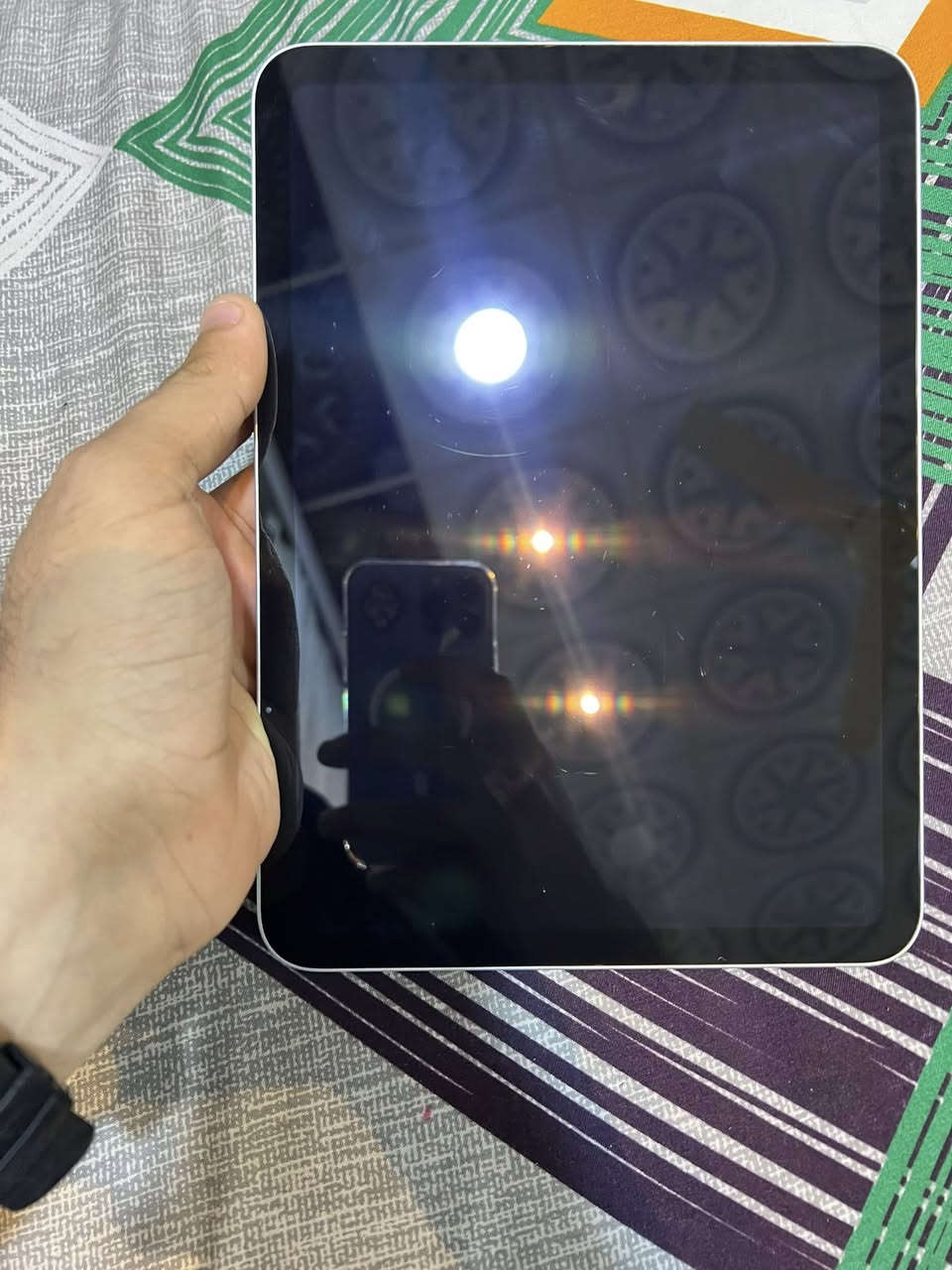 للبيع ايباد 10 استخدام جدا قليل فقط للدراسة مع قلم موماكس TP3
وكفرات اثنين مع كامل الملحقات شاحنة و كارتونة موجود ضمان عين الفهد سعرهاا 430 الف وبي مجال
عنواني كركوك.


**إذا كنت صاحب هذا الإعلان وتريد حذفه لأي سبب، رجاءا أرسل رسالة إلى الدعم الفني**