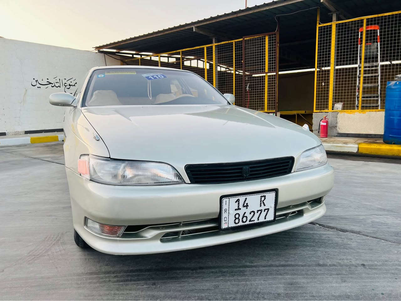 سلام عليكم للبيع سيارة مارك نفخ رقم بصرة نكليزي تحويل مباشر سنوية لغاية 2030 سيارة جاهرة كفالة كص ونقل وضربة مكينة وكير كفالة حدادة كلها مضبوطة تخم تاير ويل كب جديد لايت زنون مسجل شاشة كهربائيات كلها شغالة السعر 65 قفل 
العنوان البصرة الزبير. 
*********** الزبير, البصرة
