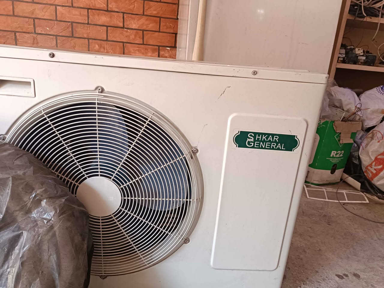 سبلت عامودي حجم30BTU  جنرال شكارغاز شركه مع كامل ملحقاتها السعر٣٩٠الف للاتصال ***********واتساب ماسنجر دهوك, العراق
