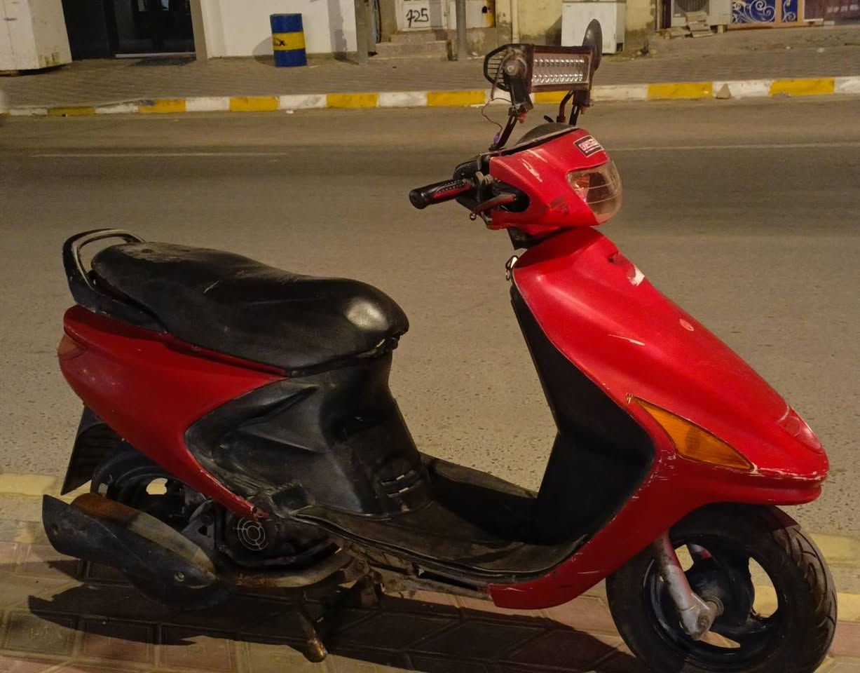 السلام عليكم دراجه فراشه للبيع السعر 375وبيه مجال النجف حي الكرامه 
سلف هندر كله شغال لل استفسار اتصل
*********** النجف, العراق
