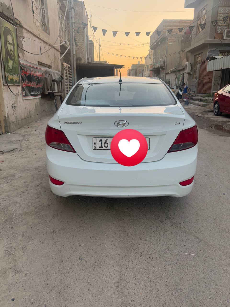 اكسنت للبيع موديل 2016 سعر 110واتساب ***********بيها بارد فقط ورصعتين مكانها ديوانية بأسمي
