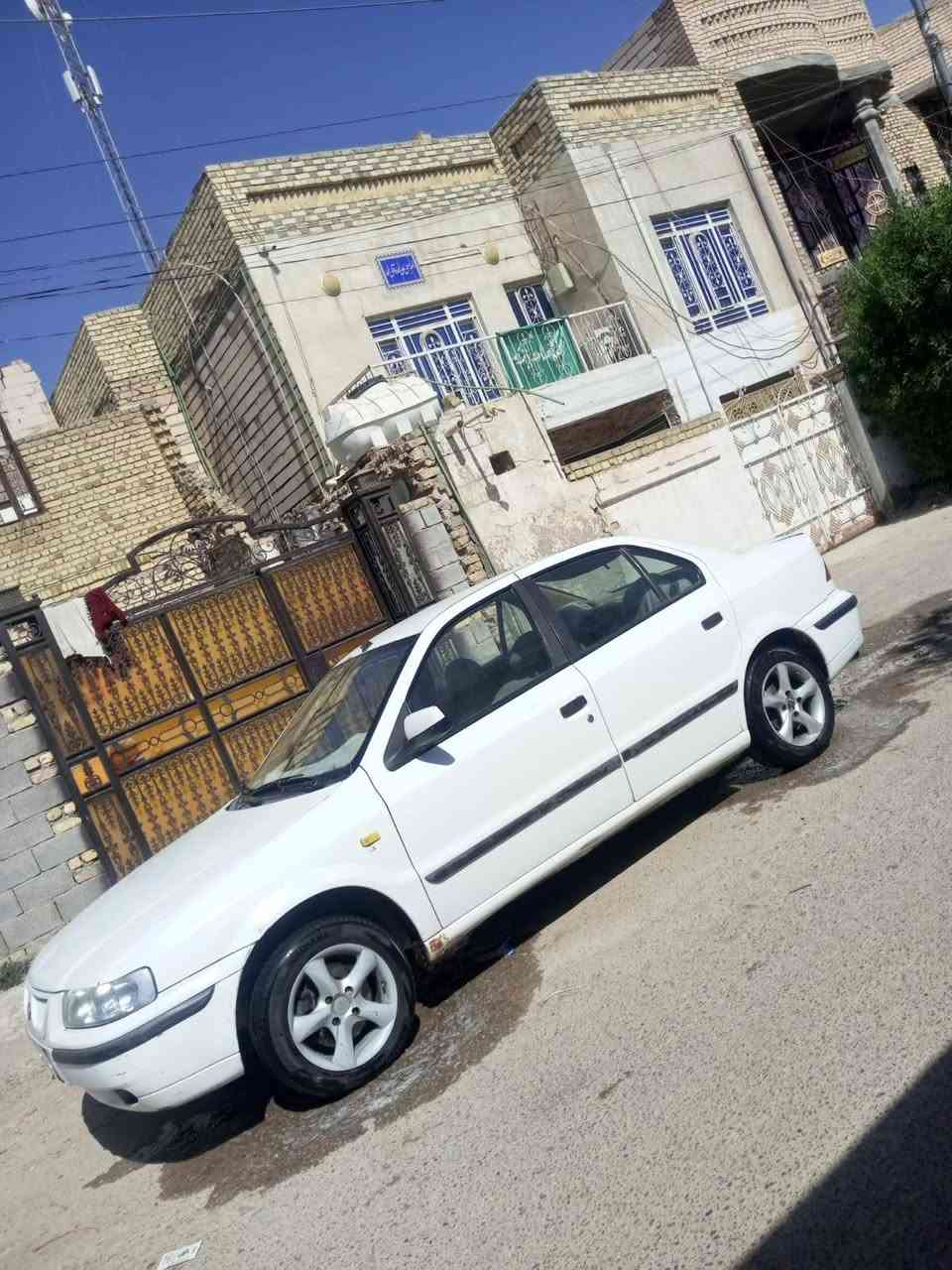 السلام عليكم
سيارة سمند سيارة حلوه 
رقم ميسان تحويل مباشر مكينه وكير خير من الله 
سيارة عوزها ترتيبات بصيطه جدن تايرات نضيفات
كهربايات كلها شغاله حته سنتر لوك 

مكان السيارة ميسان الميمونه ***********
