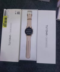 ساعات • ألوان متعددة • متوفر بكميات