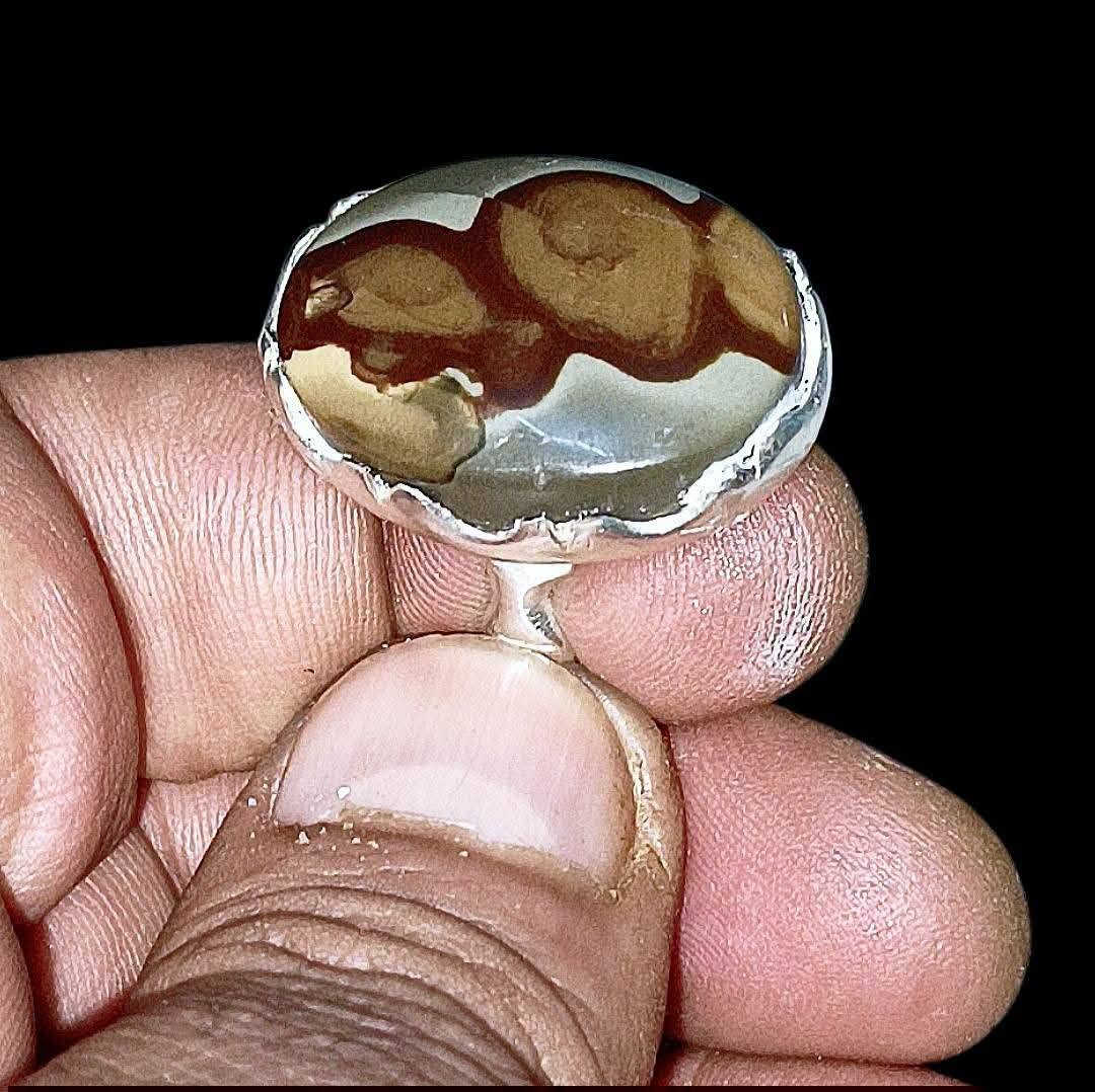 نوادر التحف  شرط الشغل ومال زماط داودي (مصورررر) مضرب بهبهاب عطف فول الفول  وشرط الشغل تاخذة منجم 14 ليلة وبي توكيل عام وخدام وجاهز للحمل يعمل  محبه طاعة قبول جلب عكد لسان دوائر دولة جاه وجاها تسهيل امور بيع وشراء صياغة يدويه ثقيلة فضه عيار 925 يوجد توصيل ***********       ***********

