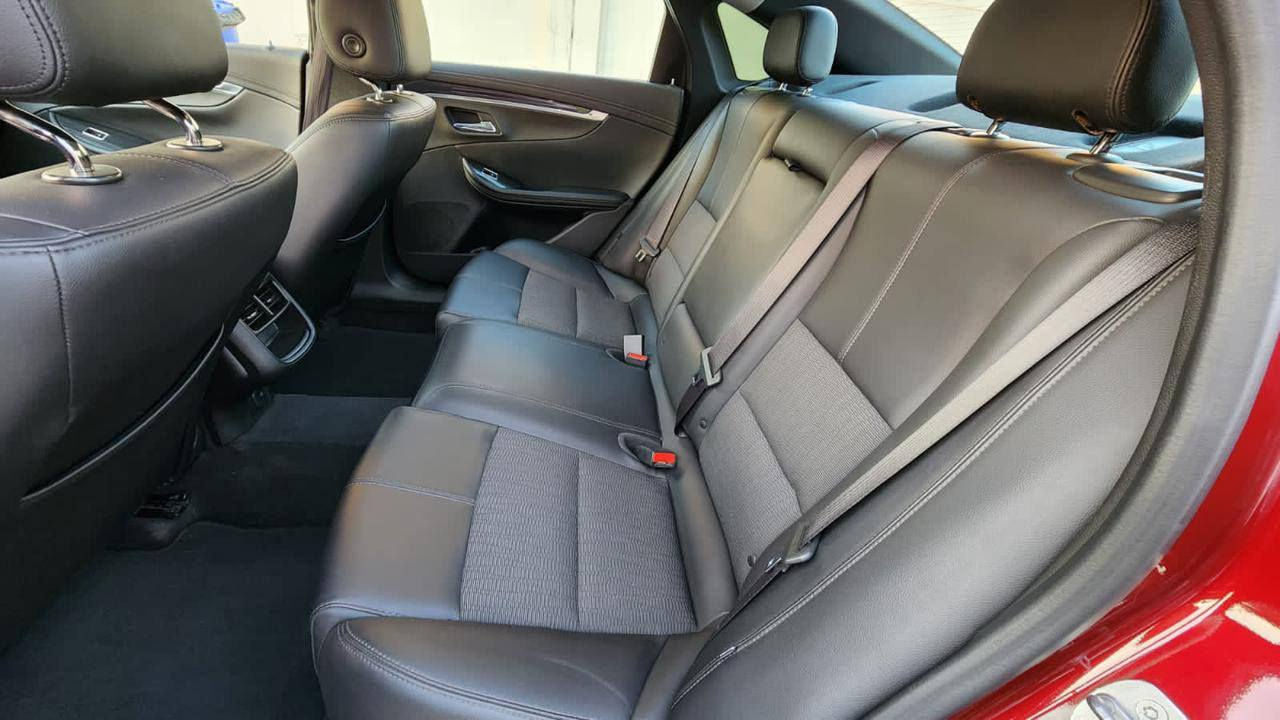 🚗 للبيع فقط – فرصة مميزة 🚗
🔹 Chevrolet Impala 2017 – فئة LT
💰 السعر: 12,800$ ورقة
وقابل للتفاوض للجادين 👍
✅ محرك 6 سلندر 3600
✅ الممشى: 184 ألف كم (حقيقي)
✅ المحرك مكفول من الفتح – بدون بخار
✅ الكير مكفول من الفتح
✅ شاشة كبيرة (قاصة)
✅ تبريد مركزي
✅ كشن جلد كهربائي
✅ لايتات أوتو
✅ تحكمات ستيرن
✅ سايد بريك كهربائي
✅ تبريد وتدفئة شغال كامل
✅ تخم تايرات جديد
✅ صدر أمامي جديد
📌 الحادث بأمريكا (دعامية أمامية) – صور الحادث متوفرة وتبديل باب السائق بالعراق .
📌 رقم أربيل دولي جديد – باسمي
📌 شرط التحويل
📍 المكان: كركوك / المركز
📞 *********** كركوك, العراق
