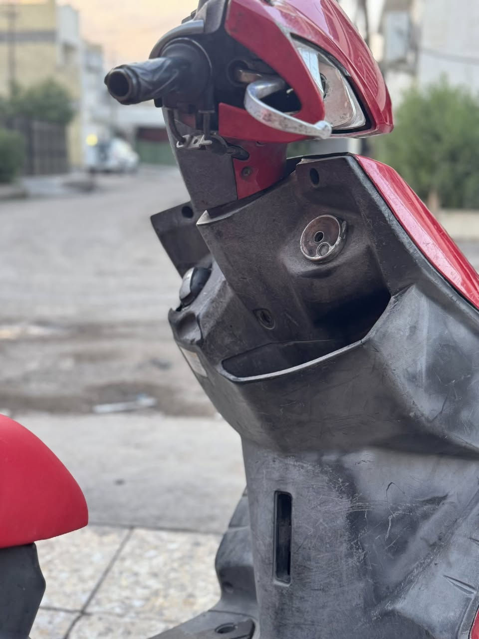 ا***********
السلام عليكم سكنس فحل ياباني نوزل استاند حساس مكينه غرسه مكفوله ما فتوحه كامله مابيه نقص كفاله دراجه ناعمه مينسمع صوتها مكفوله لا نضوح لا تبخير ولا مفتوحه السعر 575 
العنون بغداد البنوك
