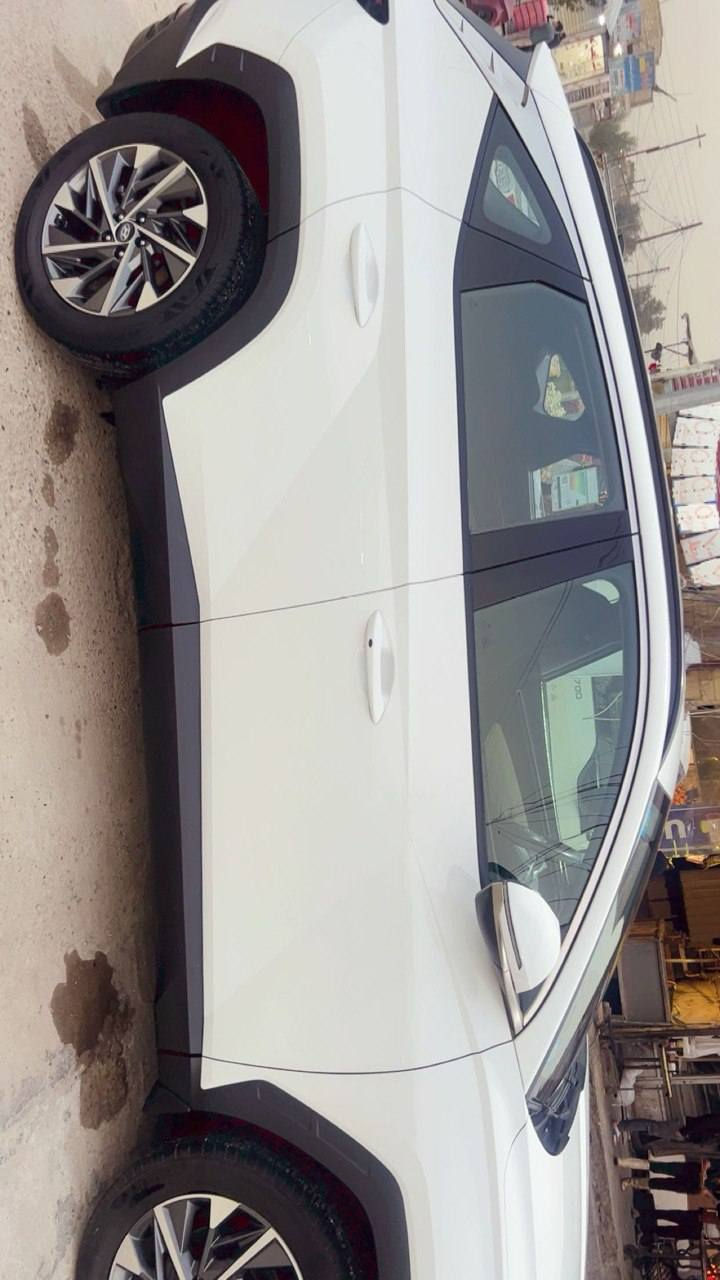 هوندا توسان للبيع 2023 فول مواصفات ماعدا الفتحه بيه طخه خفيفه يم الدعامية ماشية السيارة 43 (بالنسبه لموديله ما ماشيه) السيارة بسمي السيارة جديده ونظيفه أحول لك ثاني يوم صوت المحرك ماكو وباتزين كله محسن ودهن كله محسن امانه الله
ملاحظه السيارة الكشنات مالته لونه بيجي يعني محسوبه على موديل 2024 لان ال 2023 كله تجي لون الكشنات اسود رايده 205 وبيه مجال بسيط ***********
