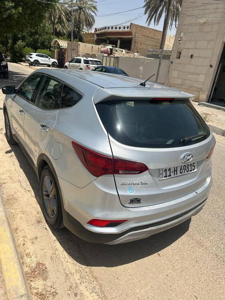 سنتافي 2018 وارد امريكي اربعه سلندر165 $باسمي تحويل مباشر
للأستسفار الاتصال على الارقام التالية 
***********
***********
