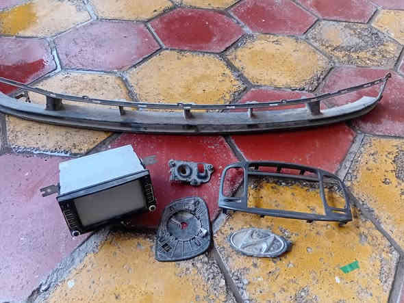 غراظ اكسنت خليجي ١١ قيم واخذ شلع مابيهن شي مكاني بغداد العبيدي
***********
