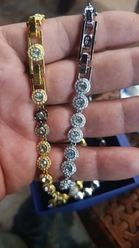 قطعتين • مع العلبة • كارت جنطه