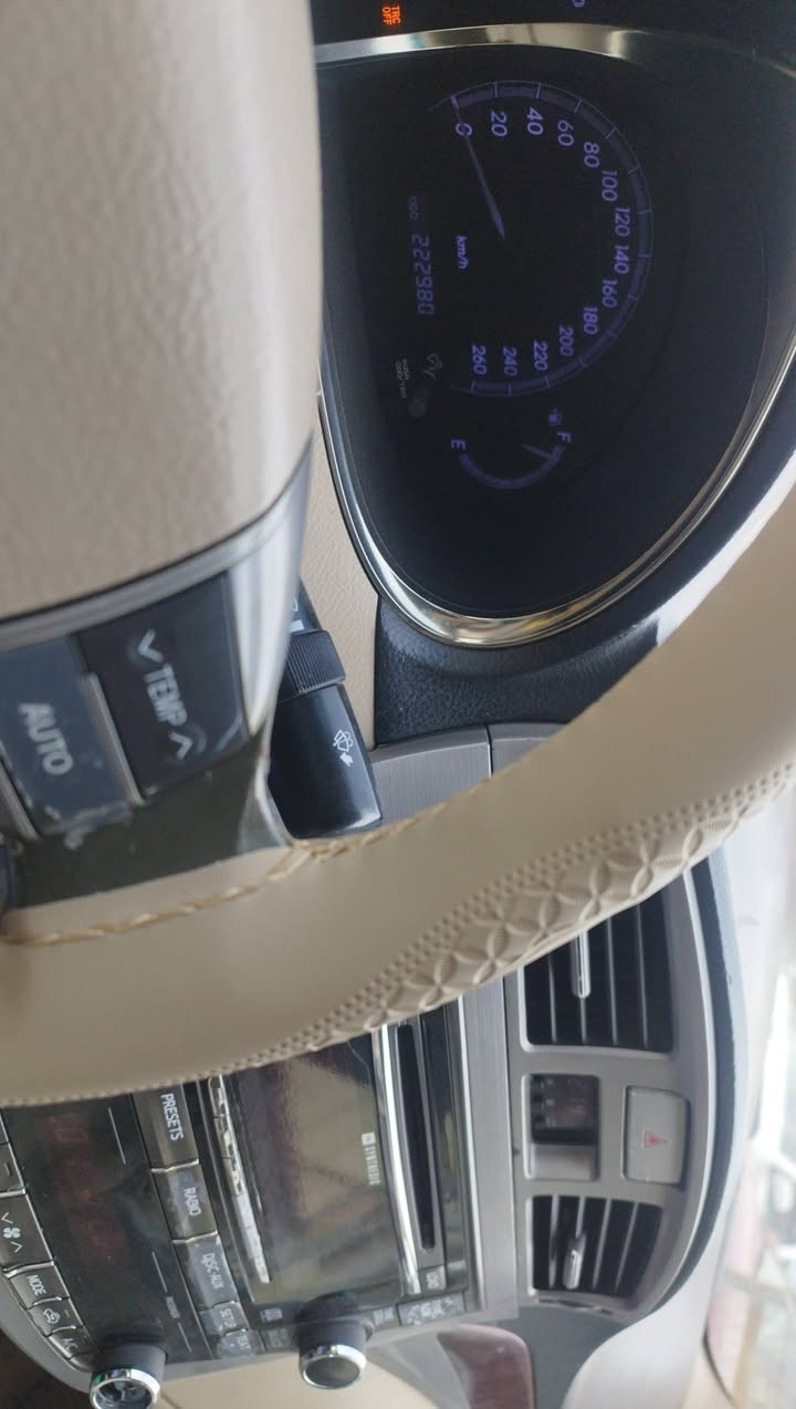 افلون البيع 12خليجي  حادثه موظح بصوره مصلحه وجاهزه رقم الهاتف ***********
