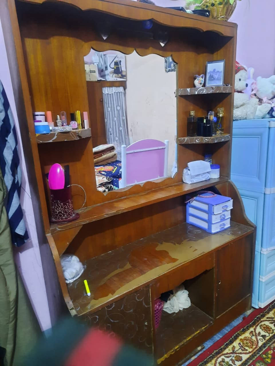 اغراض بيت نظيفة للبيع
غرفه نوم ب٣٠٠ 
مجمدة ب١٥٠ 
ثلاجة  ب٣٠٠ 
خلاط ب٢٠ 
بايسكل رياضي ب٥٠ 
كاونت. ٣ امتار ب٢٠٠
بيهن مجال


**إذا كنت صاحب هذا الإعلان وتريد حذفه لأي سبب، رجاءا أرسل رسالة إلى الدعم الفني**