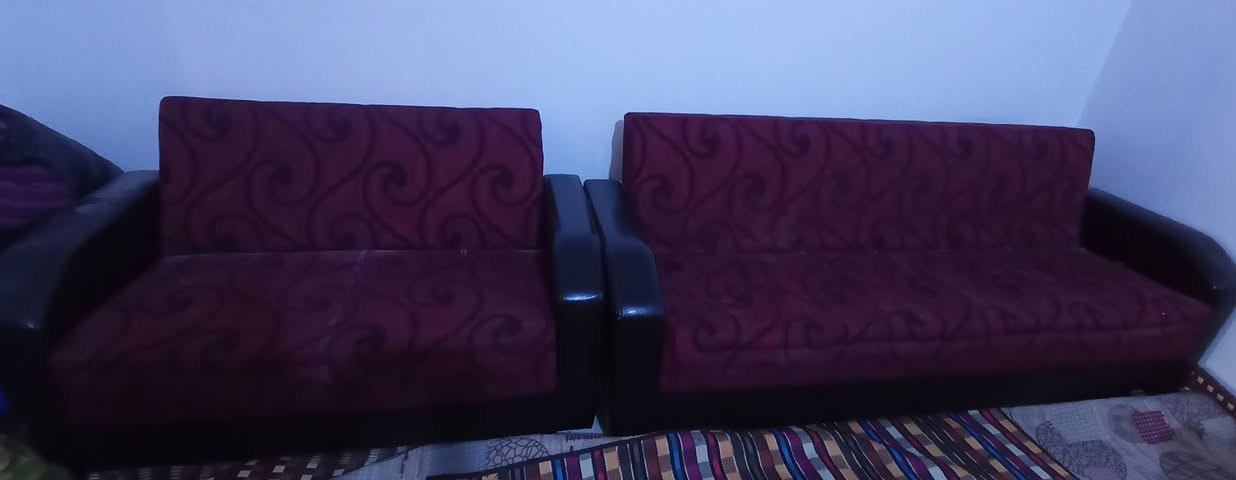 طخم إيطالي سبرنك يصير مخزن وسرير خمس مقاعد سعر ١٥٠ الف


**إذا كنت صاحب هذا الإعلان وتريد حذفه لأي سبب، رجاءا أرسل رسالة إلى الدعم الفني**