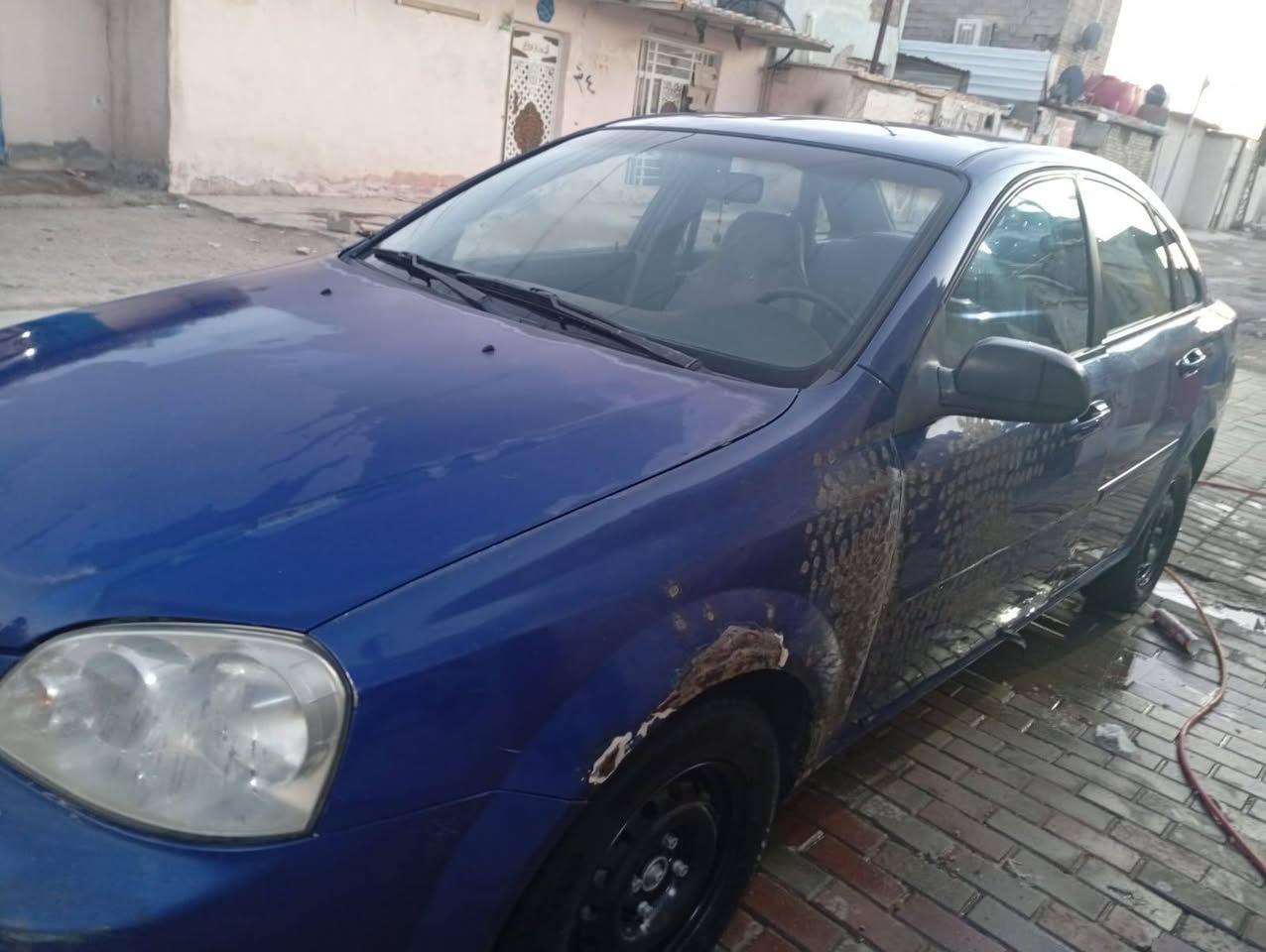 سلام عليكم وابتر  للبيع موديل 2005 سيارة سابقن مكفولت  صار حادث بس لباب وجاملع مصلحة باقي بس عله صبغ بدون دواخل واضحه كدامك بصورة  سيارة باقي عله بلادي  محرك وكير مكفولت رقم بغداد مشروع وطني  تحويل ثاني يوم   سعر ٥٢ وبيهه مجال عنوان بغداد مدينة لصدر استفسار ***********
