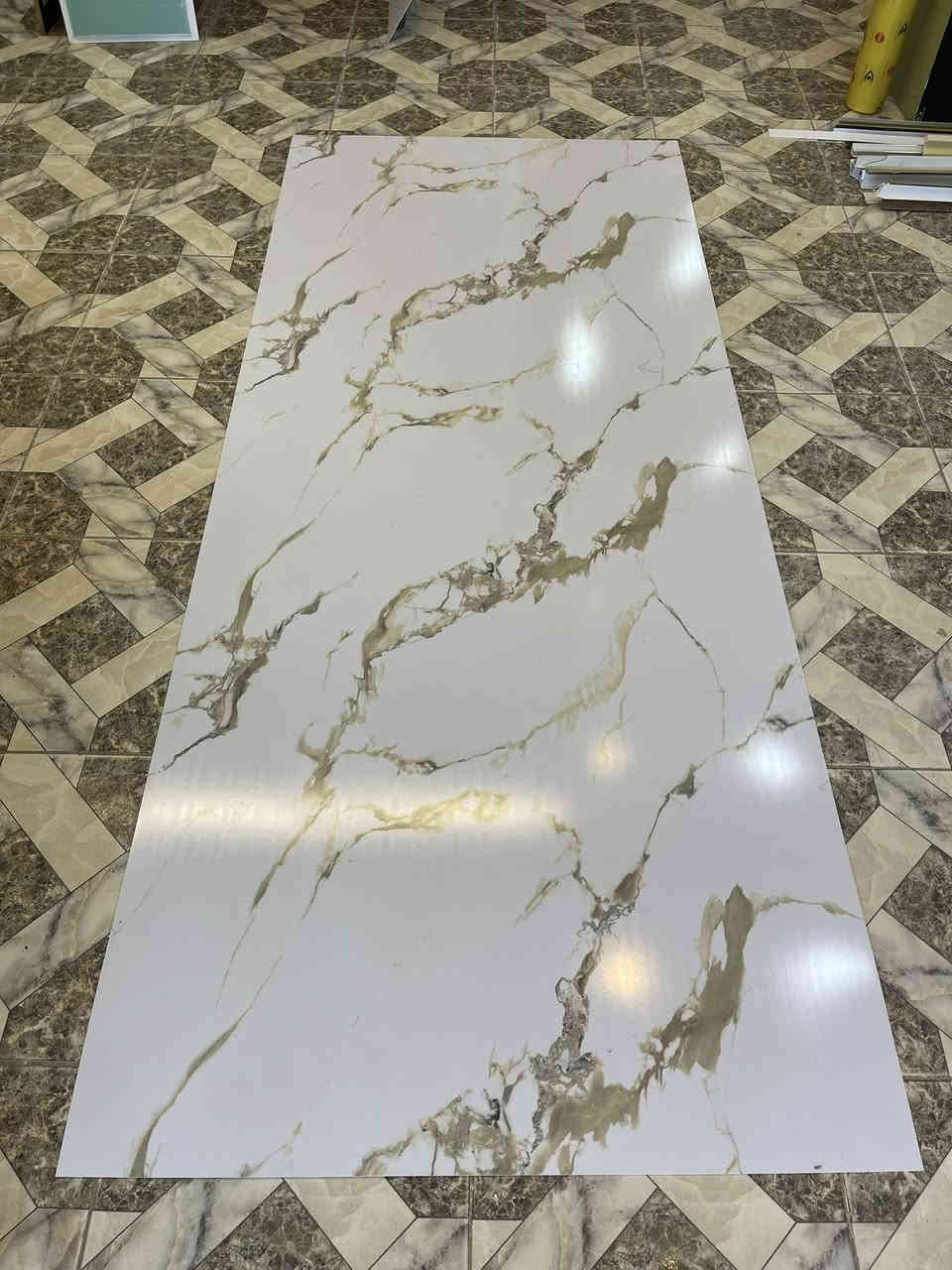 🟫 بديل الرخام طافي  متوفر الآن بسعر الجملة 🔥

📌 إذا تدور فخامة، نقشة، وذوق يبيض وجهك
فـ هذا هو اختيارك الصح 👇

✔️ يتركب على الجدران مباشرة
✔️ مقاوم للرطوبة والحرارة
✔️ ألوان ونقشات راقية 
✔️ سهل التنظيف… وسهل التركيب

💰 السعر؟ جملة والمتر يطلع بلاش قدام الجودة

🚚 توصيل متاح لكل المحافظات
📦 متوفر حالياً بكميات – التصفية سريعة!

📍 أبراج المسيب – بابل / المسيب / حي الموظفين
📞 للحجز أو الاستفسار:
*********** – *********** – ***********
