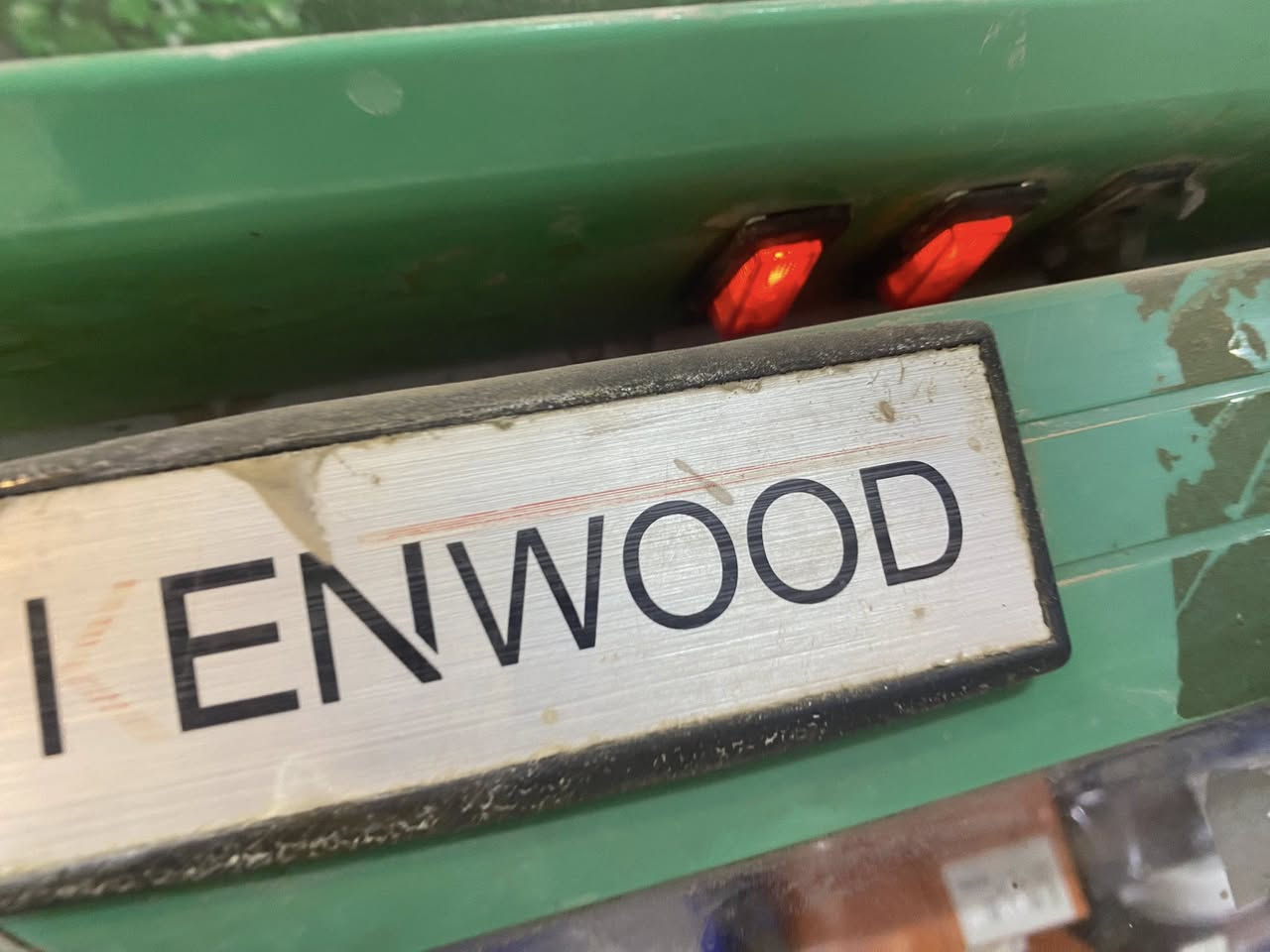 عارضات للبيع نضيفات شرالات ثلج المكان بغداد 800بيهن مجال***********للستفسار
