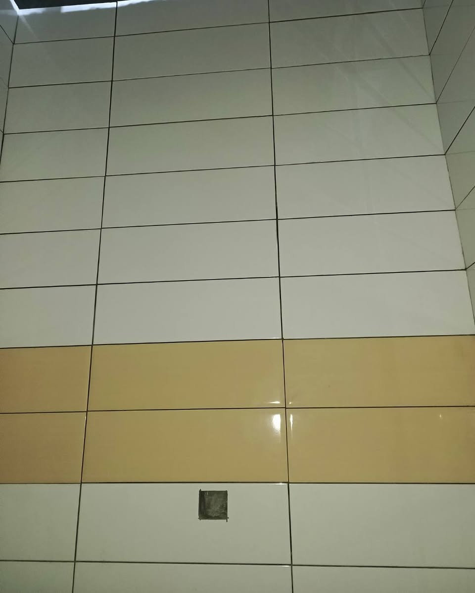 خلفه كافة انواع السراميك شغل نضيف درجه اوله
اسعار مناسبه في ذي قار وكافة المحافظات عملنه
الاستفسار واتساب اتصال ***********
