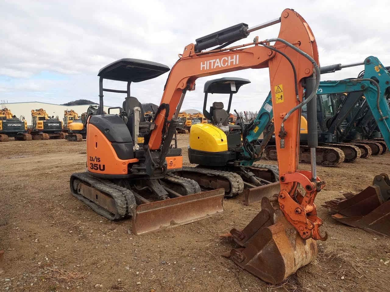 #HITACHI #ZX35


**إذا كنت صاحب هذا الإعلان وتريد حذفه لأي سبب، رجاءا أرسل رسالة إلى الدعم الفني**