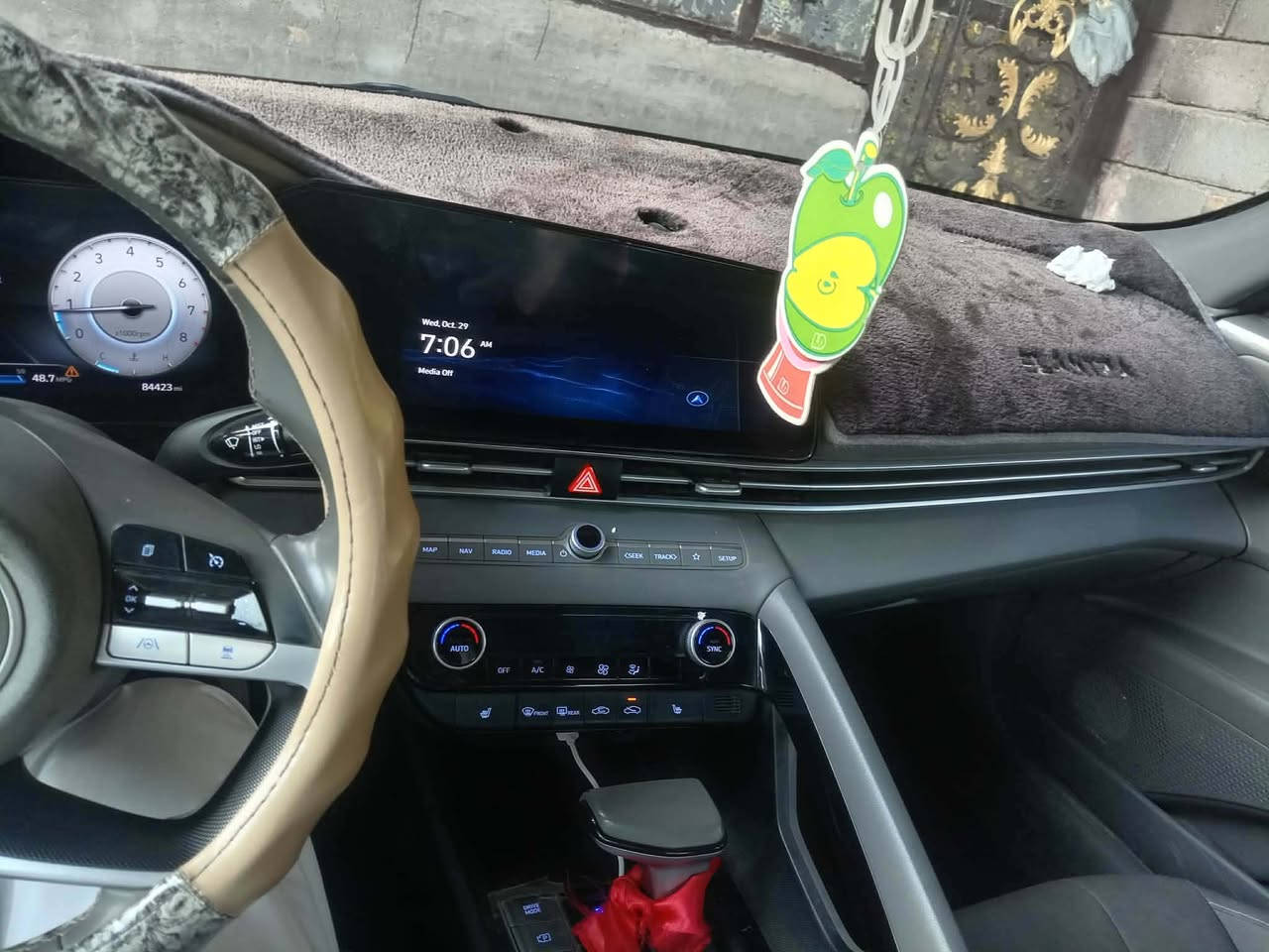 سلام عليكم الانتره 23sft  رقم بغداد امريكي مكفوله عده خشم البنيد  موضح بسونار سياره جديده بمعني الكلمه مكلف مكلف بنشر اخوان هذا رقم صاحبه ونتو ويا مكان كربلاء طويريج 
***********
