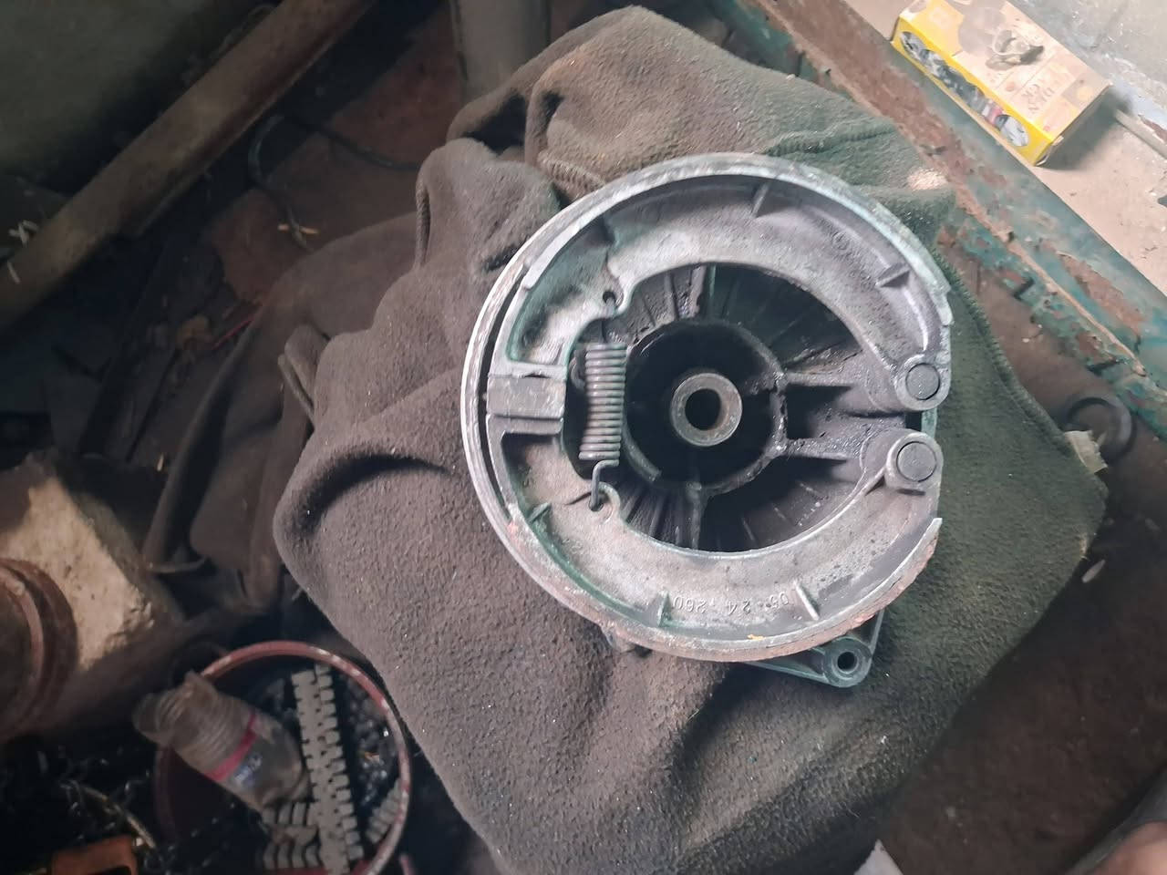 سلام عليكم للبيع طبلة بريك خلفي كامله السعر  ٢٥ قفل مكاني فلوجة هاتف ***********يوجد توصيل جميع محافظات من رخصت مدير الكروب المحترم
